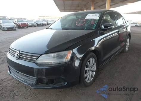 2013 Volkswagen Jetta 2.5L Se из США, поврежденный, VIN 3VWDP7AJ8DM374644